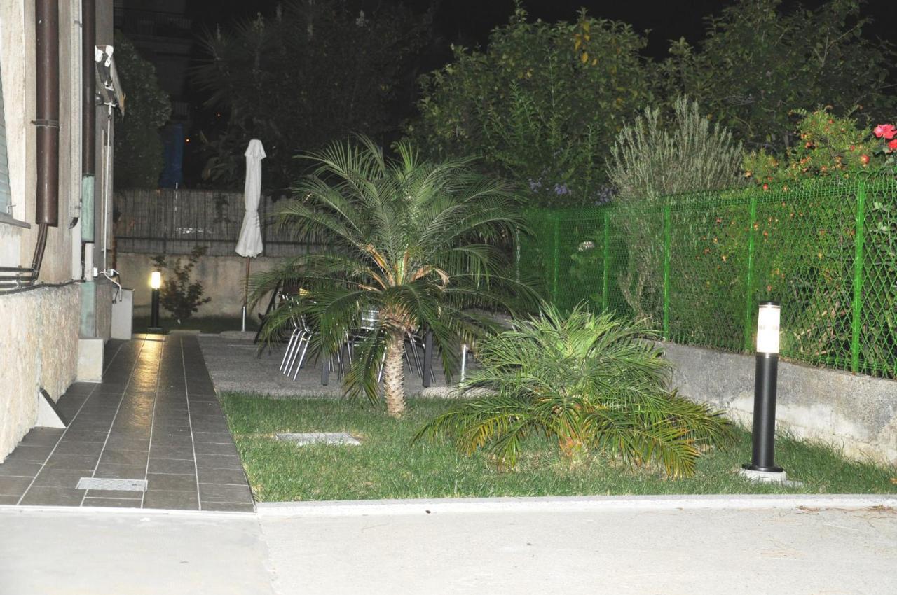 Apartmán Via Battisti 231 1 Pietra Ligure Exteriér fotografie
